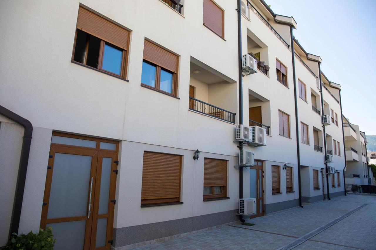 Apartamento Penthouse With Old Bridge View And Jacuzzi Mostar Exterior foto